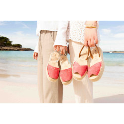 Buy Menorcan sandals with platform for women in pink crossed | Guelmi Shoes