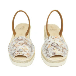 Kaufen Sie menorquinische Sandalen mit Keilabsatz für Damen in snake braun| Guelmi Shoes